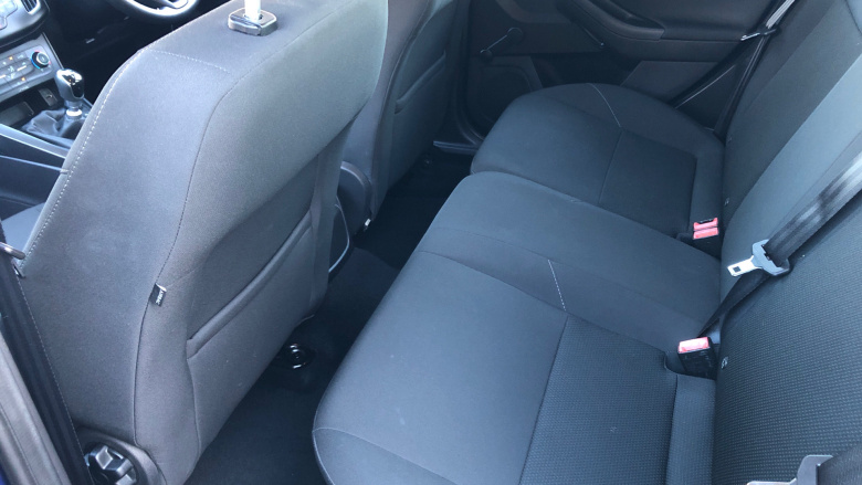 Ford Focus 1.5 TDCi 95 Style 5dr Diesel Hatchback